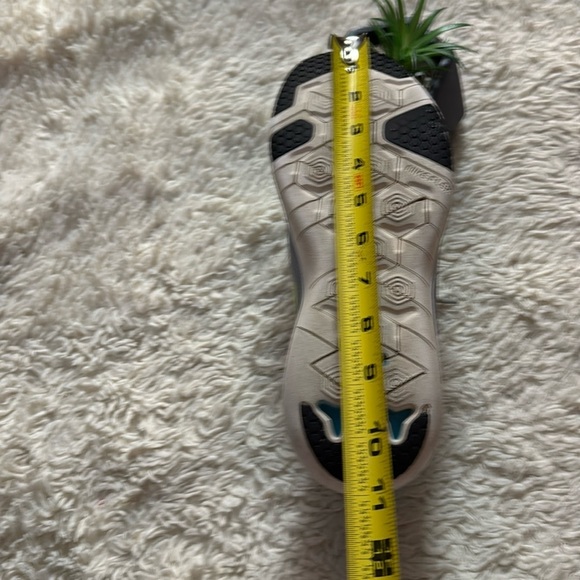 Nike Women's Flex Supreme TR 5 Cross Trainer Grey/Chlorine size 8.5 - Picture 16 of 16